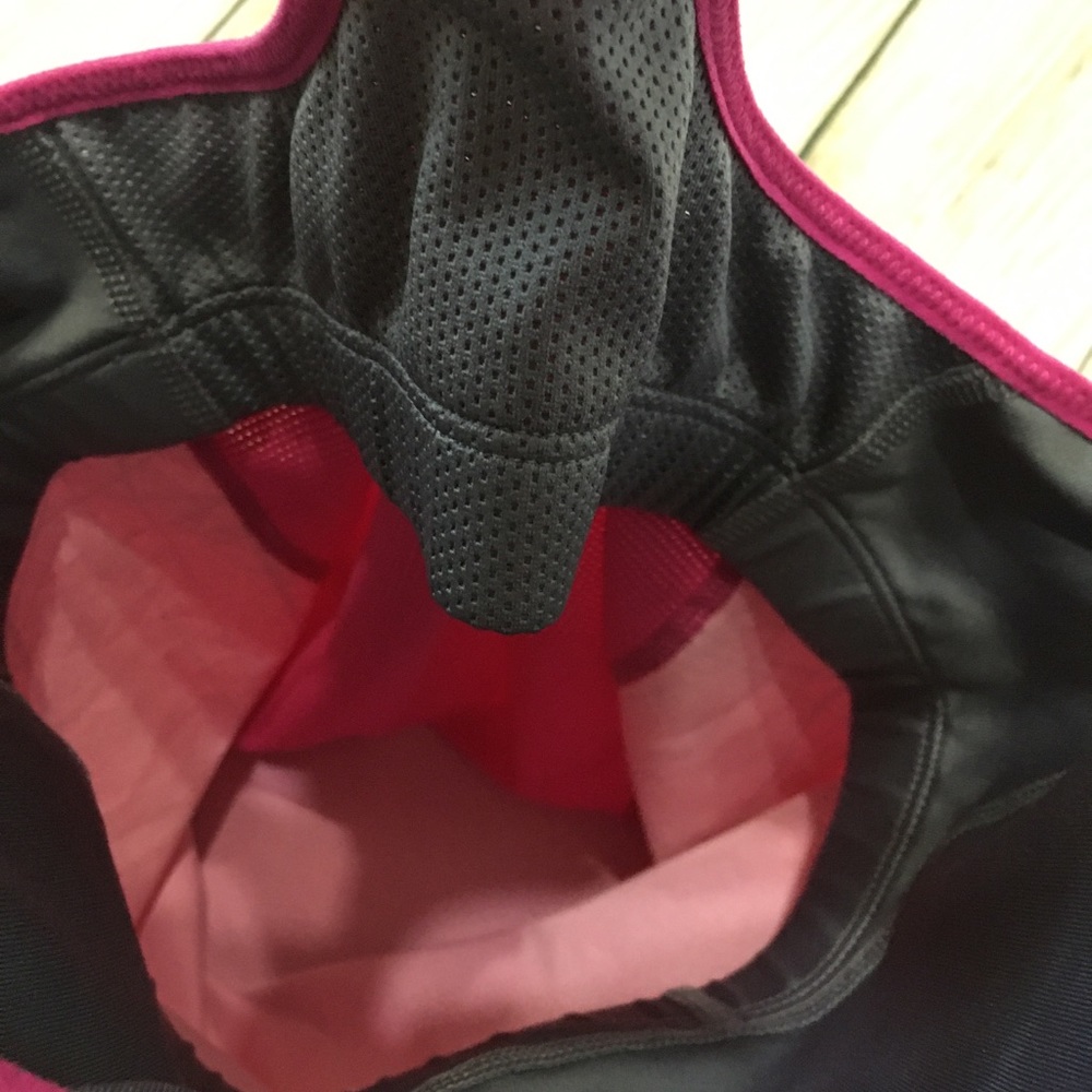 Nike Razor Back Tank Top - Size S - EUC - Picture 2 of 5
